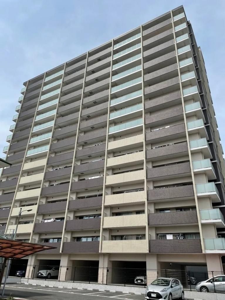Alpha States Higashishukugo 3LDK Apartment for Sale in Utsunomiya - Thumbnail 2