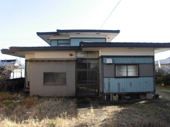 9DK House on 1008 sqm Land in Akita City's Iijima Kokucho - Thumbnail 4
