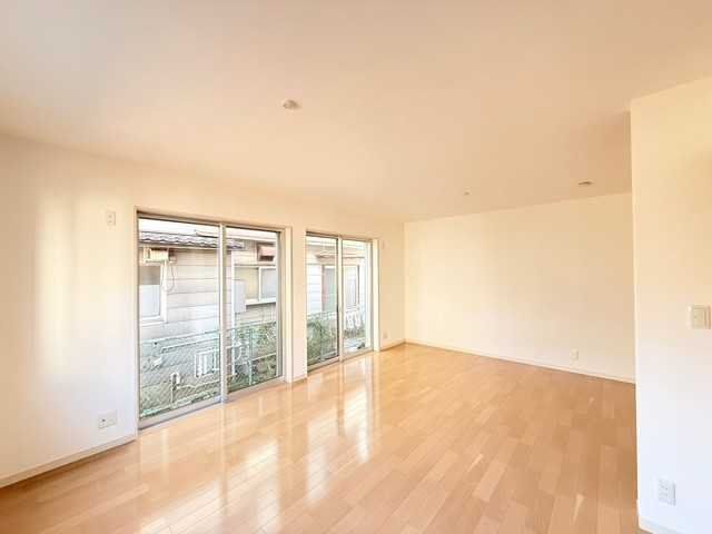 3LDK Renovated House for Sale in Nerima, Tokyo - Thumbnail 4