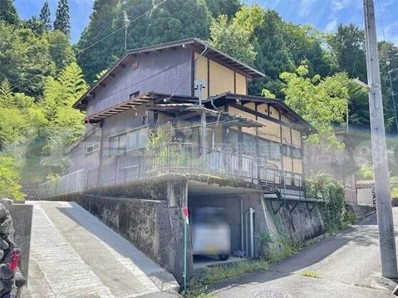 Wooden House for Sale in Takayama, Gifu - 6DK, 109.3 sqm - Thumbnail 2