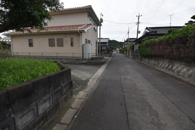 218 sqm Residential Land for Sale in Satsumasendai, Kagoshima - Thumbnail 4