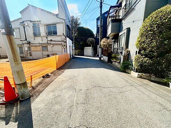 Open Live's Yanaka Access Land Plots for Sale in Taito, Tokyo - Thumbnail 2