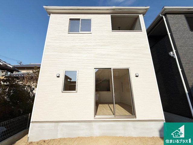 New 4LDK House in Wakayama City with Zero Down Payment Loan - Thumbnail 2