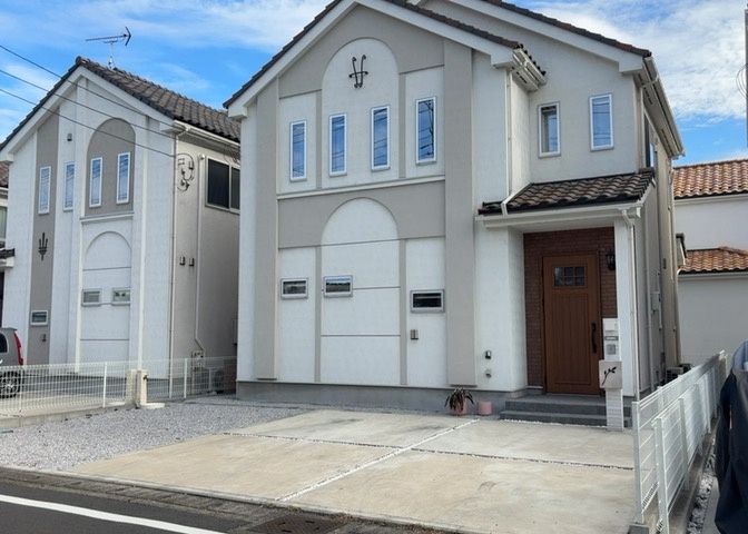5LDK Detached House in Sagamihara with South-Facing Garden - Image 1