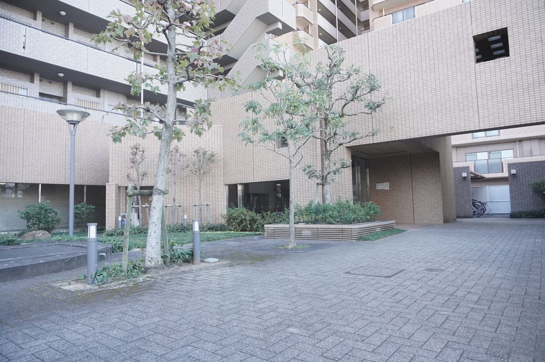 3LDK Apartment for Sale in Tokushima City, South-Facing Living - Thumbnail 3