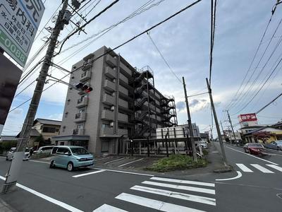 [Homes] Used apartment located 3.4km from JR Tokaido Line Numazu Station (Numazu City) (Property number: 3332336-0000909) — Image 2, Numazu, Shizuoka