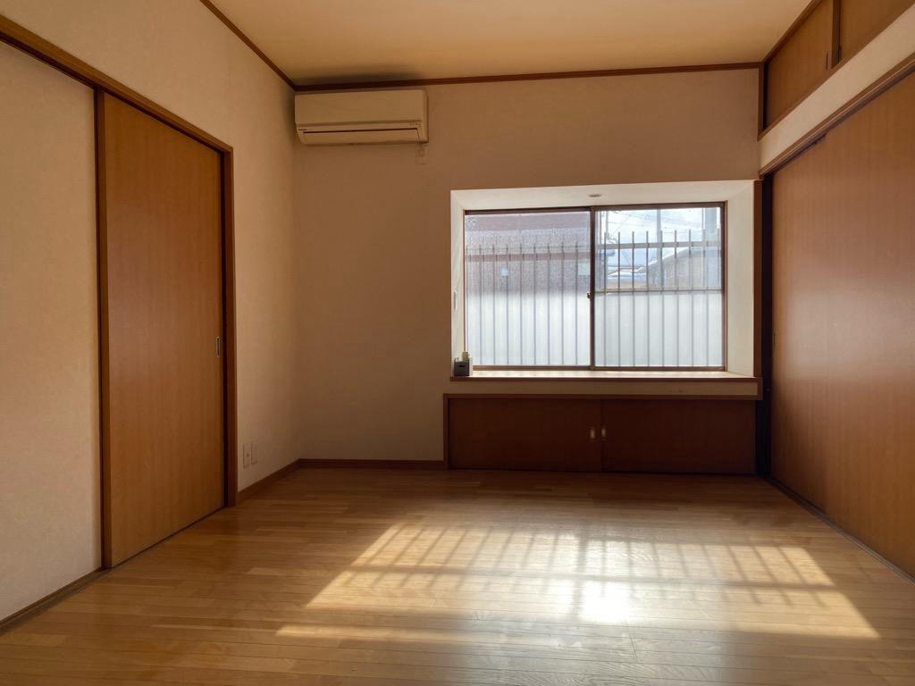 3DK House in Hikone with 350.91㎡ Land - Thumbnail 4