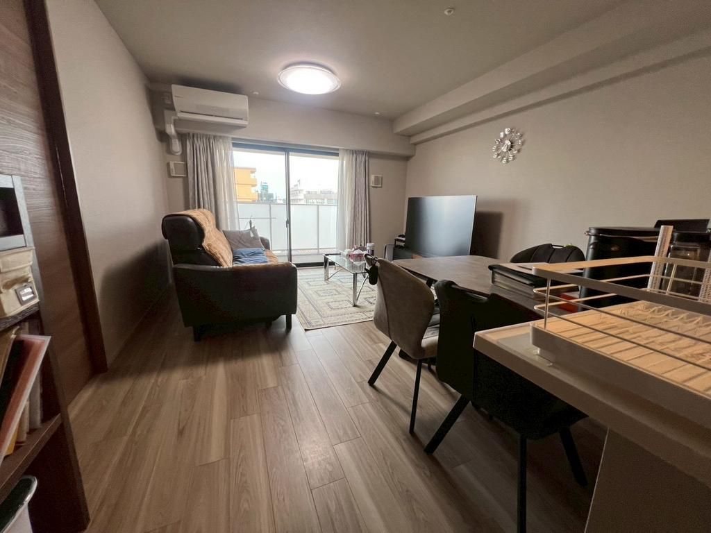 For Sale: 2SLDK Apartment in Wakayama City, 73.91 sqm - Thumbnail 2