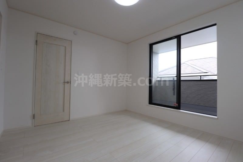 Modern 4LDK ZEH Home in Haebaru, Okinawa with Subsidy - Thumbnail 3