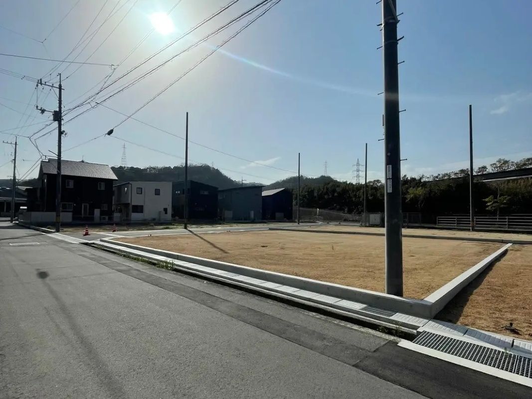 Corner Building Plot in Onomichi, Hiroshima - New Residential Area - Thumbnail 3