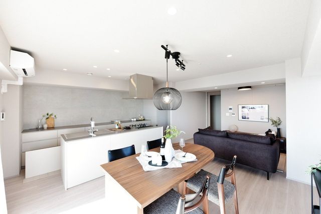 3LDK Apartment for Sale in Abeno, Osaka - 93.32 sqm - Thumbnail 3