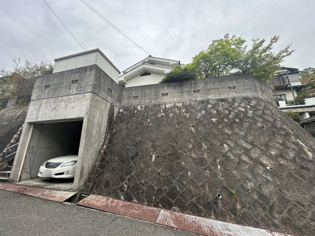 4LDK House for Sale in Kaita, Hiroshima | 95.2 sqm on 191.91 sqm Land - Thumbnail 3