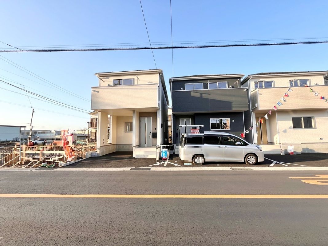 New 3SLDK House in Ayase, Kanagawa - Corner Lot with Garage - Thumbnail 2