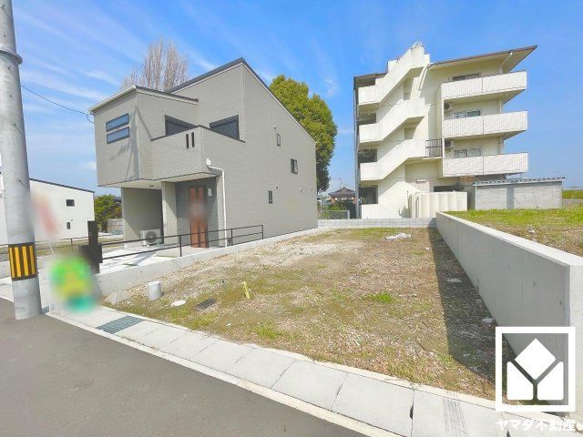Vacant Land for Sale in Fushimi Ward, Kyoto - 98.77 sqm Plot - Thumbnail 2