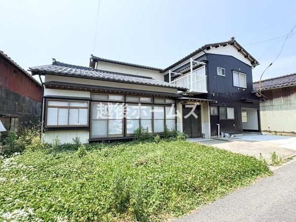 8DK Family Home for Sale in Sone, Niigata - 79 Tsubo Land - Thumbnail 2
