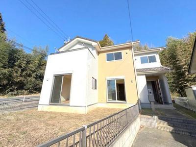 Renovated 4LDK House with Double Parking in Togane — Image 1, Togane, Chiba