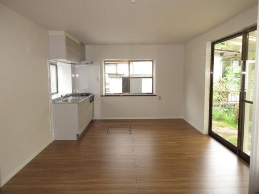 Renovated 3LDK Single-Story House on 337㎡ Land in Ozu Town, Kumamoto - Thumbnail 4