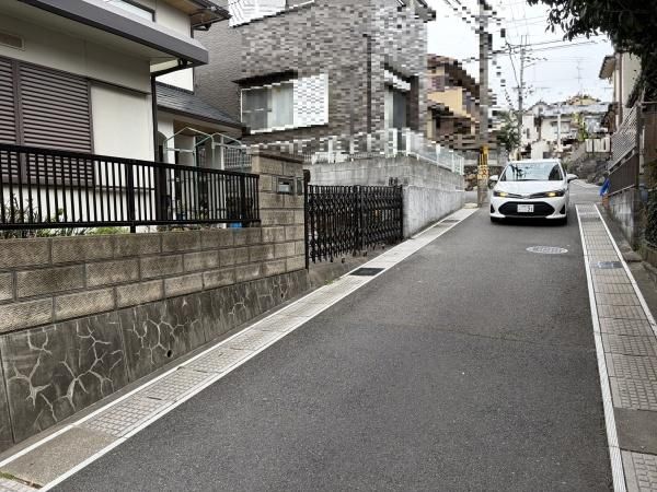 Land for Sale in Uji, Kyoto with Existing Old House Structure - Thumbnail 3