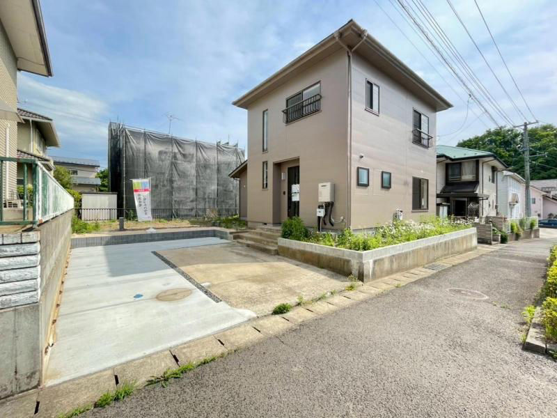 Renovated 4LDK house in Fukushima with large garden - Thumbnail 2
