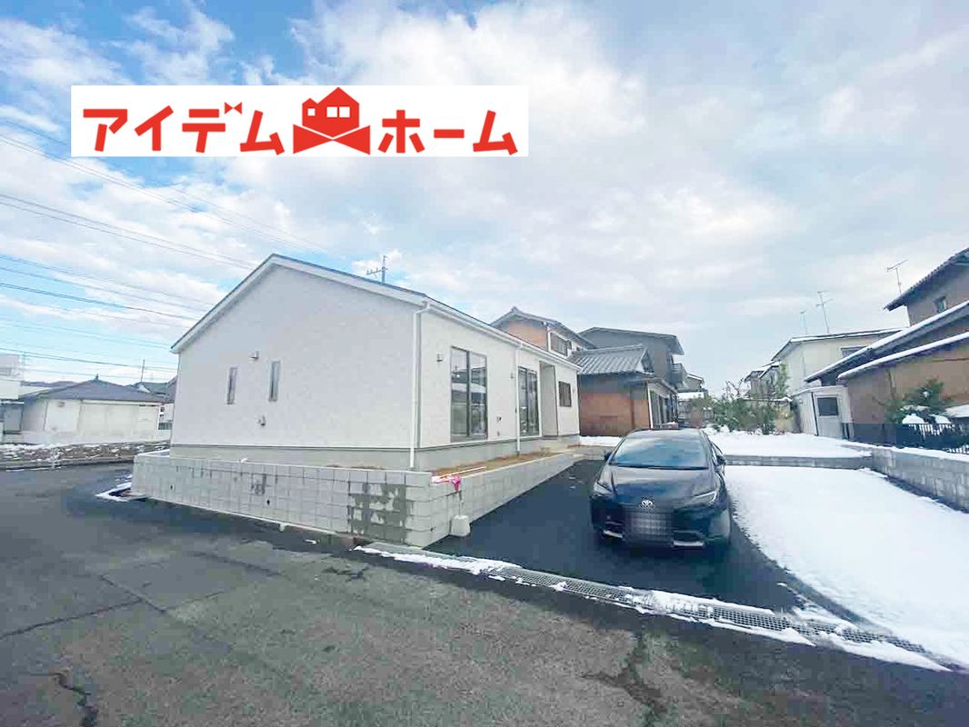 New 4LDK Detached House with Garden in Mitake, Gifu - Thumbnail 2