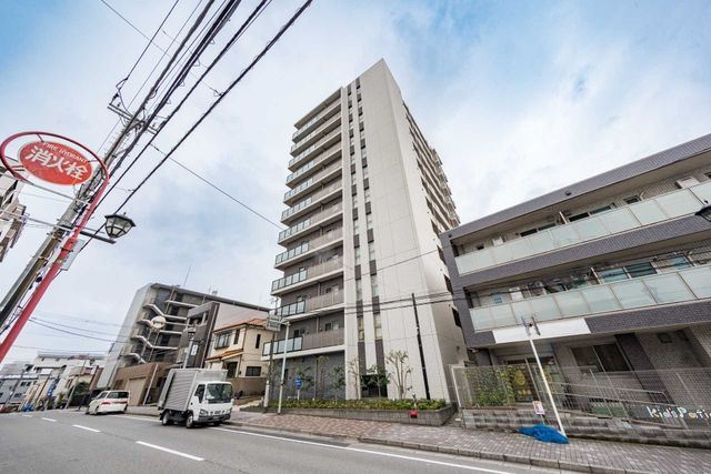Sun Cradle Nishichiba 9F: 2SLDK Apartment Near Nishichiba Station - Thumbnail 2