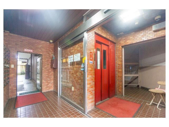 Renovated 1SLDK Apartment for Sale in Hon-Atsugi, Kanagawa - Thumbnail 4