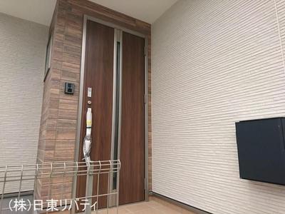 Modern 3LDK House in Kumano, Hiroshima with Walk-in Closets — Image 4, Kumano, Hiroshima