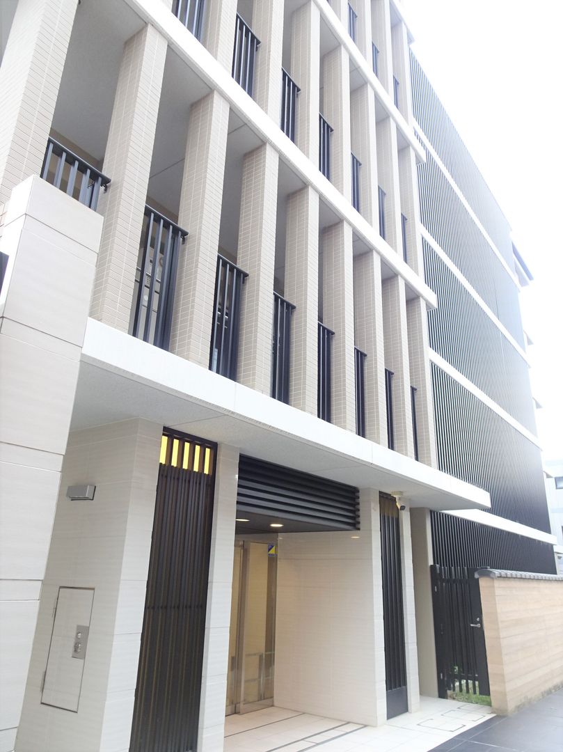 Laurel Court Saga Arashiyama 2LDK Apartment for Sale - Thumbnail 2
