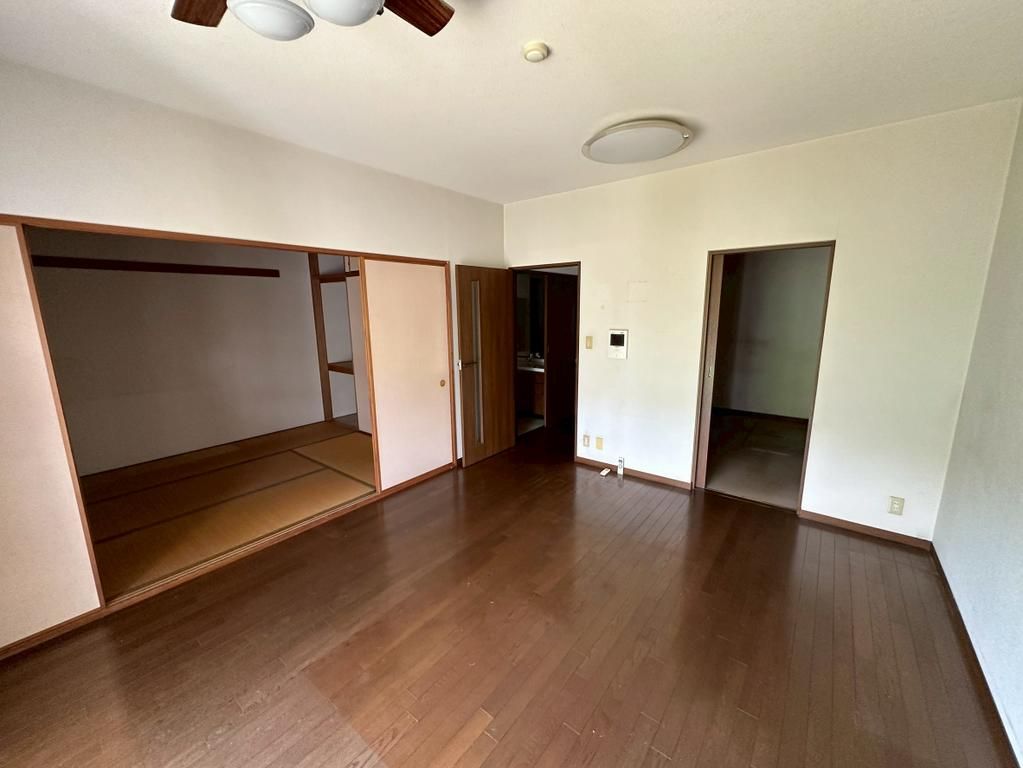 Life Hills Hoshi no Sato 3LDK Apartment in Ryugasaki - Thumbnail 4