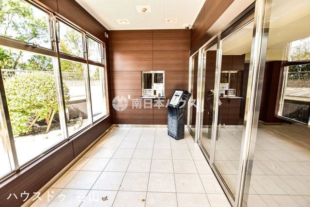 O-Vision Murasakibara 11F: 4LDK Apartment with Sakurajima View - Thumbnail 3