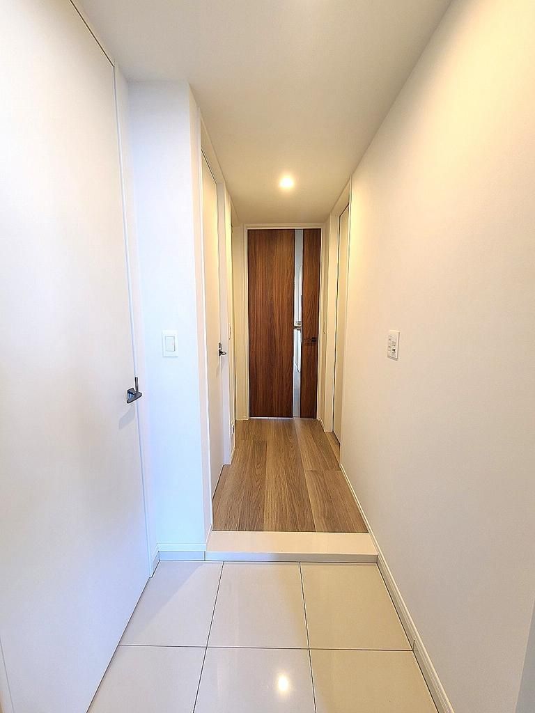 Grand Oak Kuhanji 1SLDK Apartment for Sale in Kumamoto - Thumbnail 3