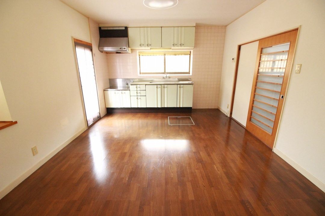 5DK House in Higashihiroshima Near JR Yahatamatsu Station - Thumbnail 3