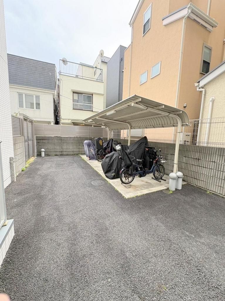 3LDK Apartment for Sale in Koto City, Tokyo - 70.47 sqm - Thumbnail 3