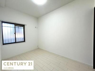 Renovated 3LDK Apartment in Kashiwa with Japanese Style Room — Image 22, Matsudo, Chiba
