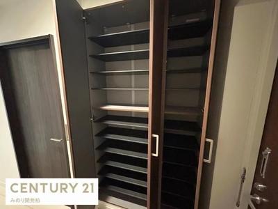 Renovated 3LDK Apartment in Kashiwa with Japanese Style Room — Image 16, Matsudo, Chiba