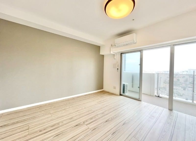 Presence Loge Tomari Leve 1101: 2LDK Condo in Naha - Thumbnail 3