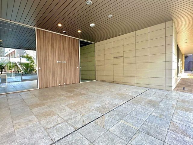 Minamikashiwa The Residence 4LDK Apartment Near Station - Thumbnail 2