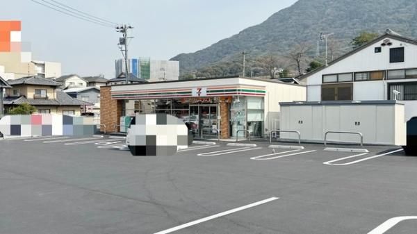 5DK Old Folk House for Renovation in Moji, Kitakyushu - Thumbnail 3