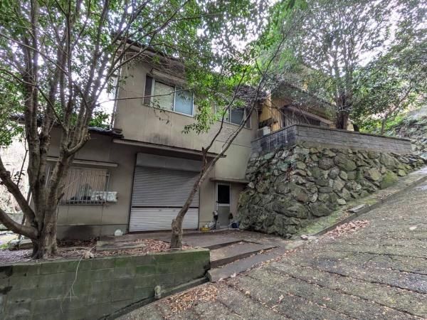 5DK Old Folk House for Renovation in Moji, Kitakyushu - Thumbnail 2
