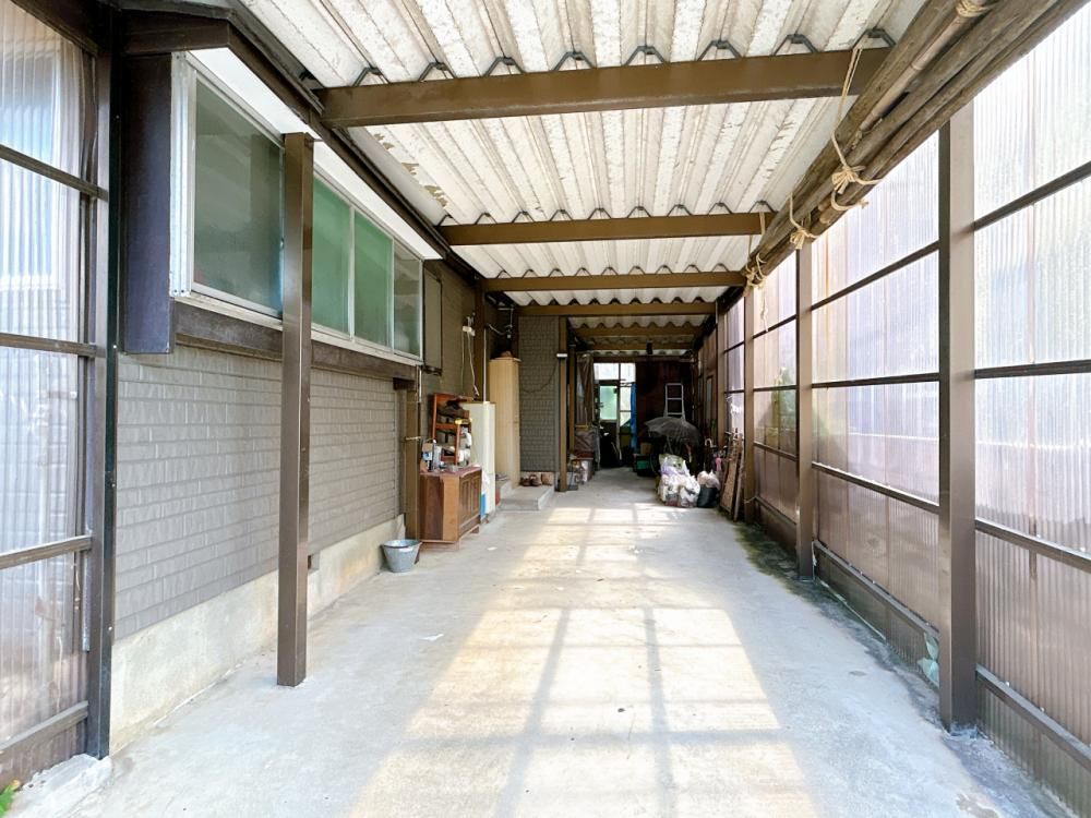 Renovated 4LDK Corner Lot House in Takaoka, Toyama - Thumbnail 4