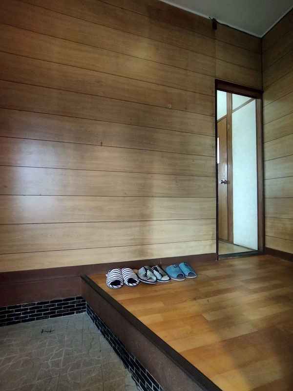 5DK House in Kitakyushu with Ample Storage Near Kokura Station - Thumbnail 3