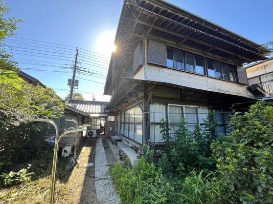 Former Letterpress Print Shop Rental in Otaki Town, Chiba - Thumbnail 2