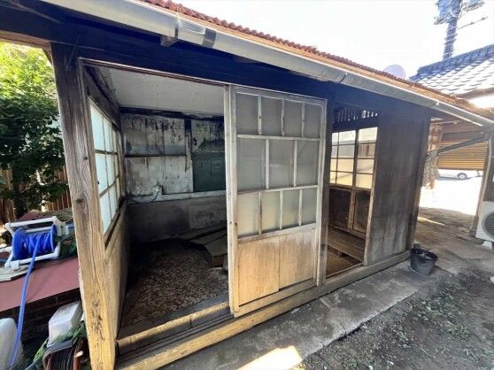 Former Letterpress Print Shop Rental in Otaki Town, Chiba - Thumbnail 4
