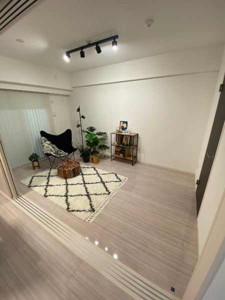 New 3LDK Condo in Chatan Okinawa with Balcony and Parking - Image 2