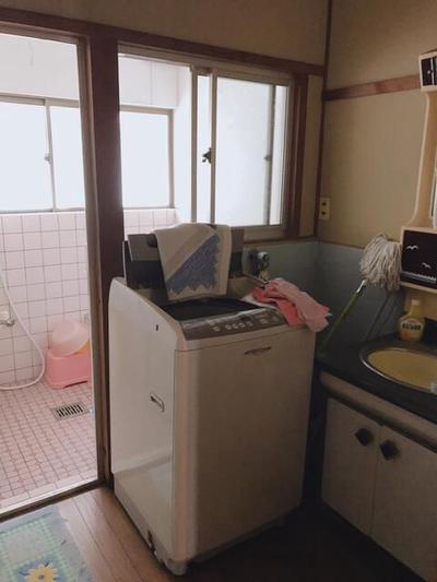 Spacious 4DK House with Large Garden in Niihama City — Image 3, Niihama, Ehime