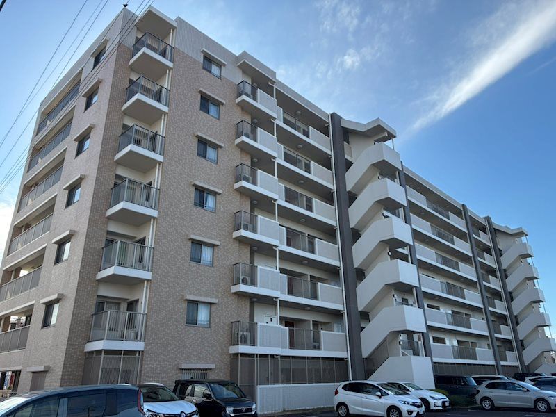 Sun Mansion Atre Suzuka Luxe 5F 3LDK Apartment for Sale - Thumbnail 2