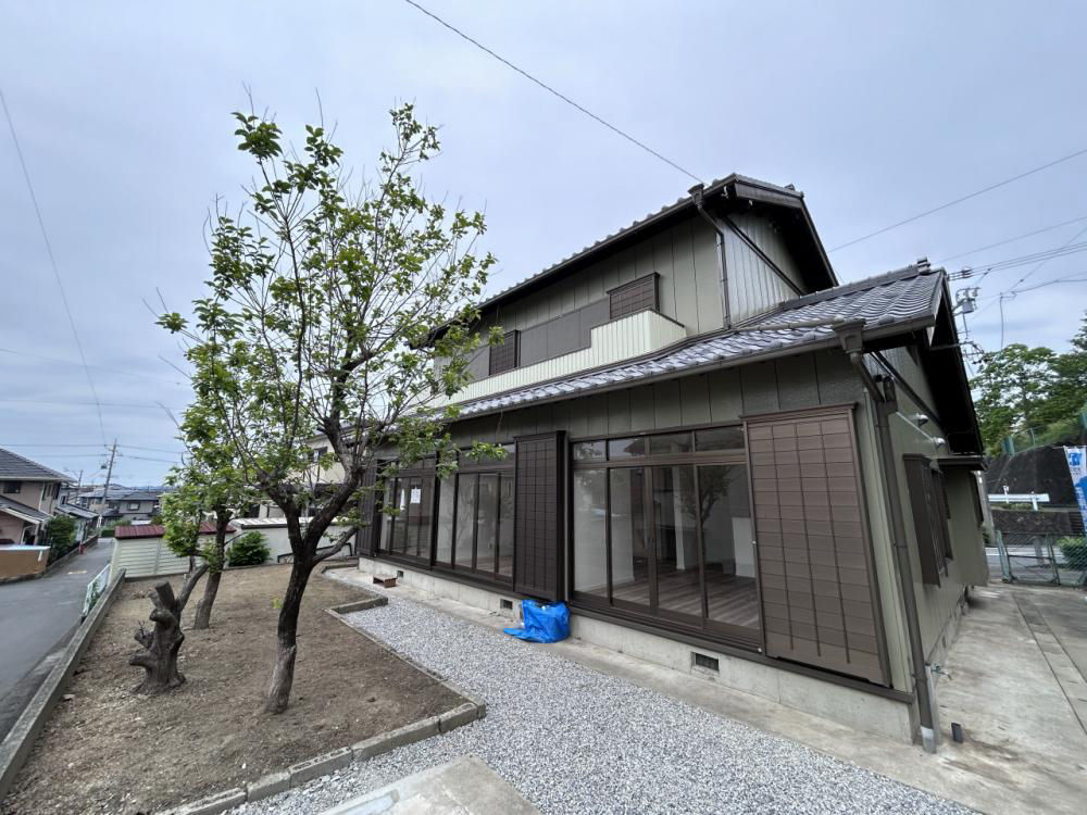 Renovated 4LDK House in Kakegawa with Attic Storage - Thumbnail 2
