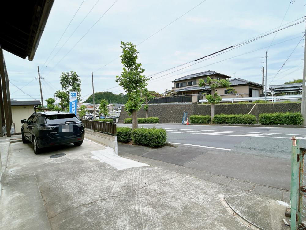 Renovated 4LDK House in Kakegawa with Attic Storage - Thumbnail 3