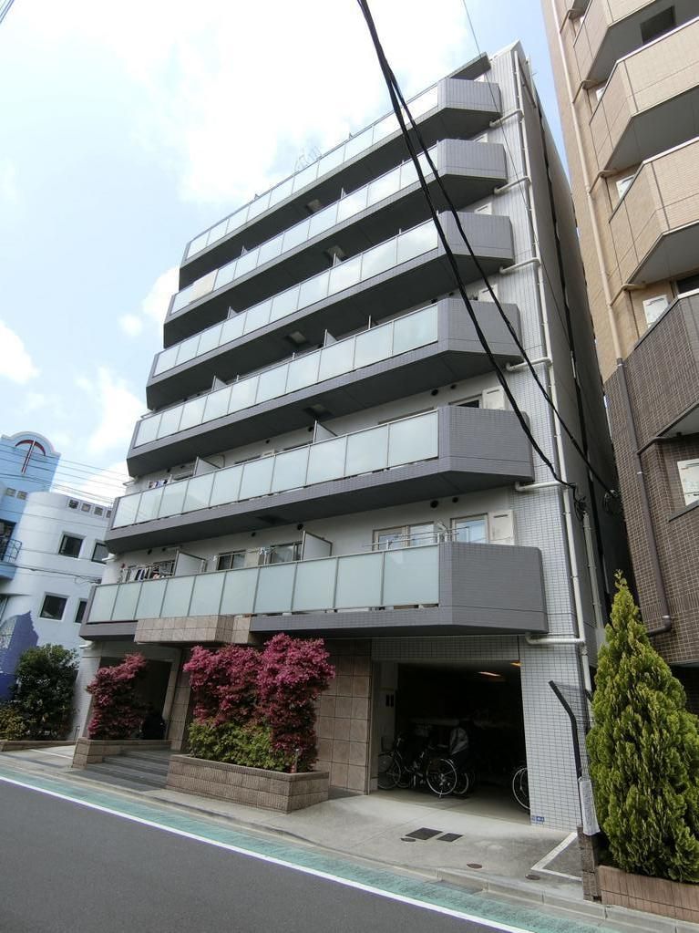 1LDK Apartment Near Minami-Senju Station, Taito Ward, Tokyo - Thumbnail 2