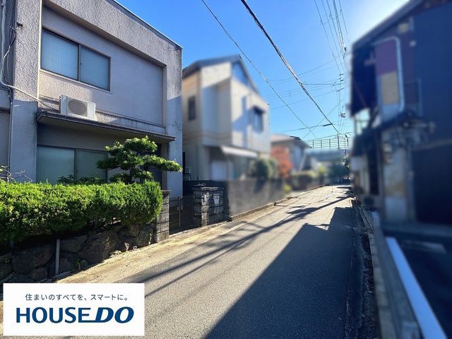 Land with Old House for Sale Near Hashimoto Station, Yawata, Kyoto - Thumbnail 3
